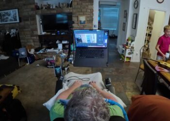 Neuralink плюс камера Insta360: нерухомий хворий отримав “другі очі”