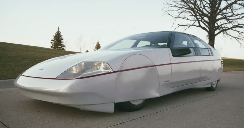 Цей концепт Ford довго вважався втраченим, але раптом з'явився у продажу на Facebook Marketplace