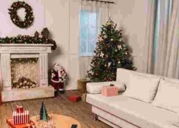 Не простоїть і тижня: три найгірші місця в оселі, де не можна ставити ялинку