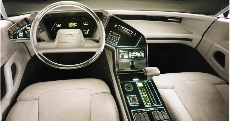 Цей концепт Ford довго вважався втраченим, але раптом з'явився у продажу на Facebook Marketplace