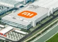 Xiaomi запустила величезну повністю автоматизовану фабрику, яка працює без людей і світла