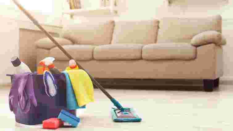 Гості вже майже на порозі: 7 кроків, щоб швидко прибрати квартиру