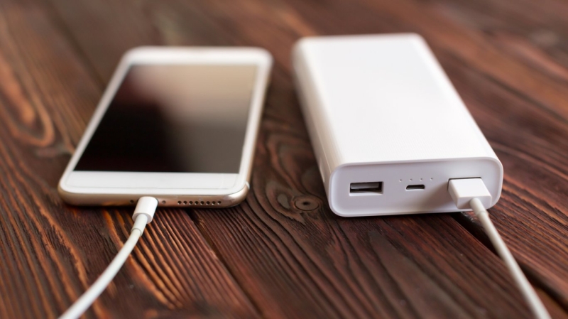 Павербанки з таким роз'ємом потребують заміни — у чому причина