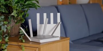 Вони “вбивають” сигнал — біля чого не варто ставити Wi-Fi-роутер