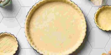 Смак і текстура зміниться кардинально: навіщо ставити пісочне тісто в холодильник