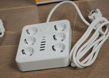 Три прилади, які ніколи не можна підключати через подовжувач