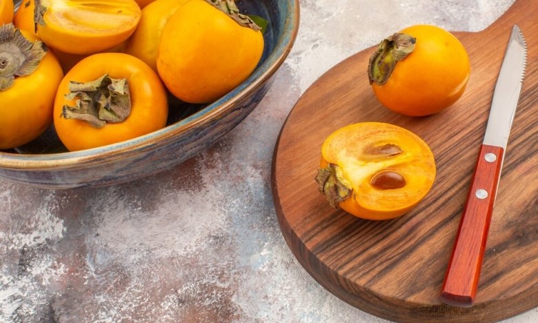 Если хурма "вяжет" рот — не выбрасывайте ее: 3 лучших способа сделать ее сладкой