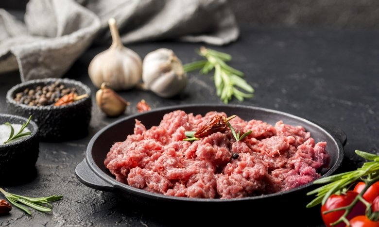 Эти два с половиной ингредиента сделают фарш невероятным: крутой лайфхак и для котлет, и для пельменей