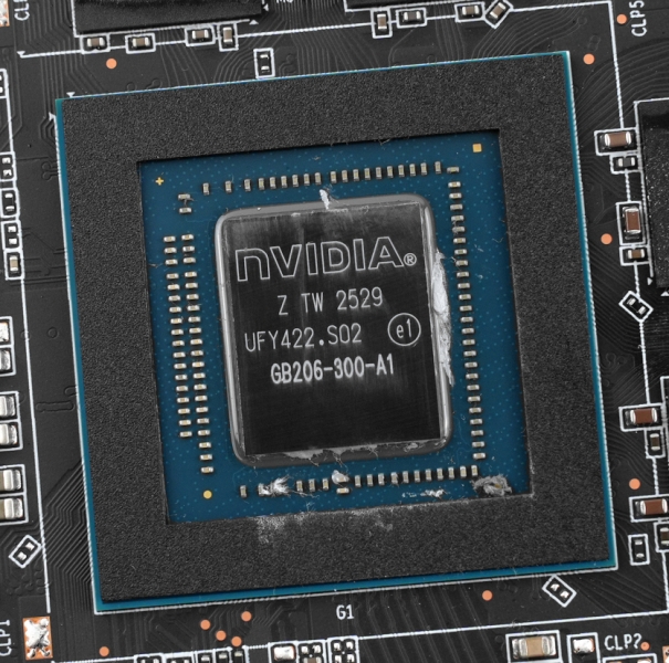 Міні-ПК Zotac Zbox Magnus отримав десктопну NVIDIA RTX 5060 Ti з живленням 180 Вт лише через PCIe