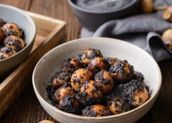 Вместо кутьи на Закарпатье готовят бобальки: рецепт праздничного блюда (ВИДЕО)