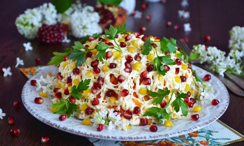Вместо оливье приготовьте американский новогодний салат: яркий рецепт (ВИДЕО)