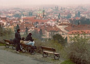 Скільки років треба жити в Чехії, щоб отримати громадянство