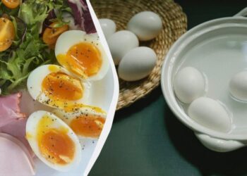 Білок буде твердим, а жовток – ідеальної консистенції: скільки хвилин варити яйця