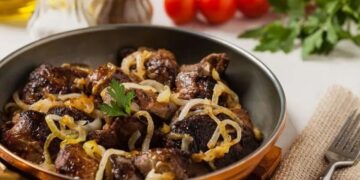 Чтобы печень просто таяла во рту: чем посыпать продукт для идеального результата