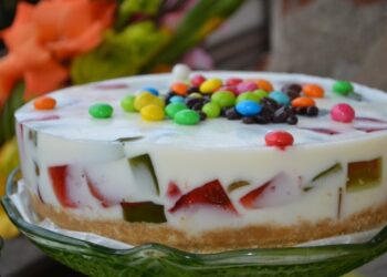 Даже мама об этом не расскажет: секреты самого вкусного “Битого стекла” (ВИДЕО)