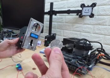 “Киньте гріш Відьмакові”: ігровий комп’ютер вмикається тільки якщо опустити монету