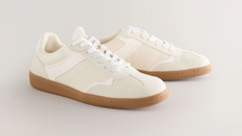 Модні тренди 2026: які кольори кросівок прийдуть на зміну білим