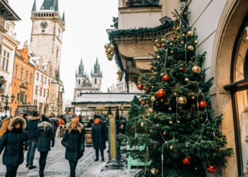 Життя за кордоном — чому у людей в Чехії виникають “непомітні” борги