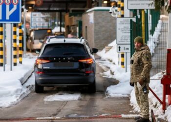 Скільки готівки можна взяти в Польщу — мінімальна і максимальна сума