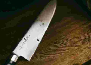 Три найкращі варіанти: де і як правильно зберігати кухонні ножі, щоб не тупилися