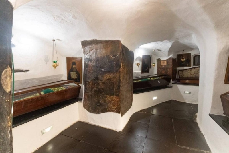 Ближні печери Києво-Печерської лаври тепер відкриті для відвідувачів (фото)