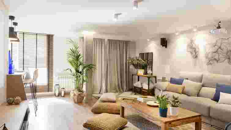 Приберіть це негайно: як позбутися відчуття хаосу у вітальні