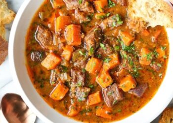 Эти приправы испортят любой суп: не добавляйте их в блюдо