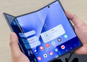 Топ-менеджер Samsung: ультратонкий Galaxy S25 Edge провалився, дорогий Trifold може не отримати нову модель, адже незвичний Wide Fold незабаром вийде