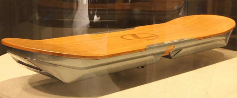 Коли фантастика стає реальністю: 7 культових пристроїв з фільмів, що стають реальними технологіями