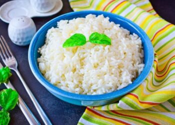 Мыть или не мыть рис перед варкой: только один подход гарантирует вкусный гарнир