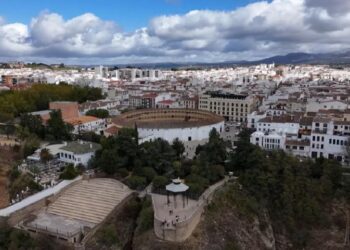 Названо місто для зимового відпочинку, яке ідеально підходить для романтики