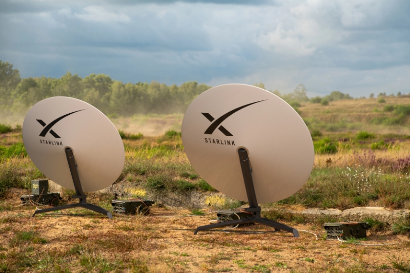 Неверифіковані термінали Starlink не працюватимуть в Україні, — Федоров