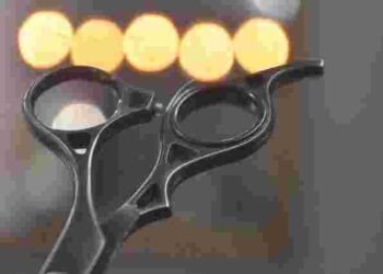 Вам знадобиться фольга: як можна самостійно повернути ножицям гостроту