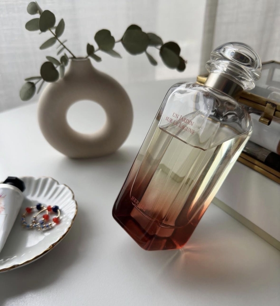 5 небанальних ароматів свіжості, які хочеться носити щодня