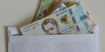 Розмір прожиткового мінімуму в Україні — чи зміниться сума в березні