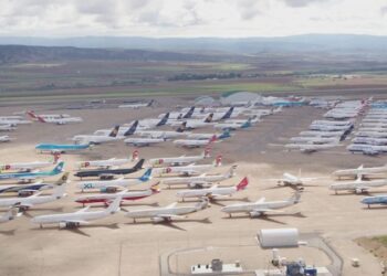 Цей аеропорт став гігантською “парковкою” для літаків через війну в Ірані