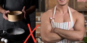 Чеснок бросать первым, мясо — помыть, а в макароны наливать масло: 13 кулинарных грехов, которые совершает большинство