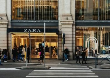 Джон Гальяно та Zara: що ми знаємо про нову співпрацю
