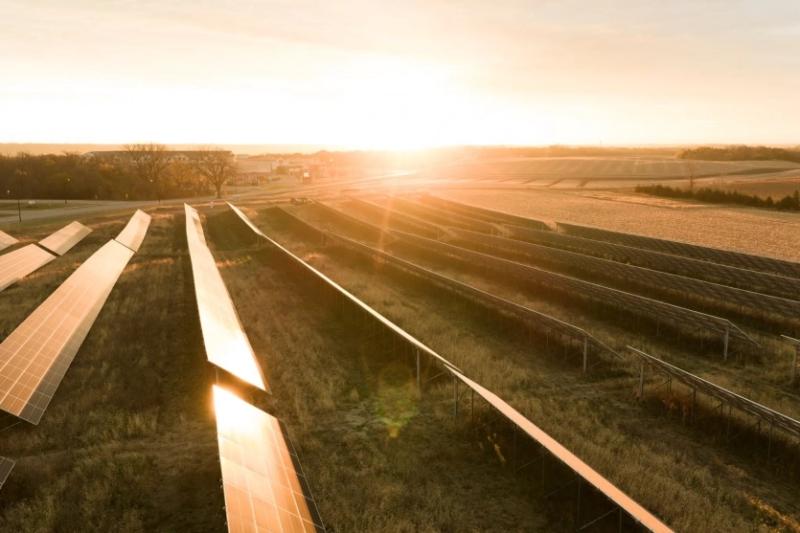 FCC розглядає заявку на запуск 50 000 гігантських дзеркал-супутників для нічного освітлення