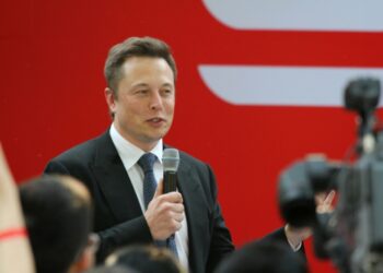 Ілон Маск анонсував запуск Terafab Project з виробництва мікросхем