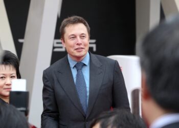 Маск розповів, як будуватиме найбільший у світі завод з виробництва мікросхем Terafab