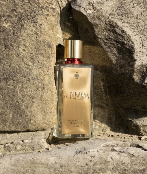 Не шлейф, а шлейфище: 5 незаїжджених яскравих ароматів