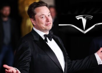 Tesla шукає керівника з будівництва заводу для виробництва напівпровідників
