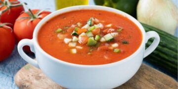 ТОП-3 найсмачніших томатних супів: готуємо шедевр зі свіжих овочів