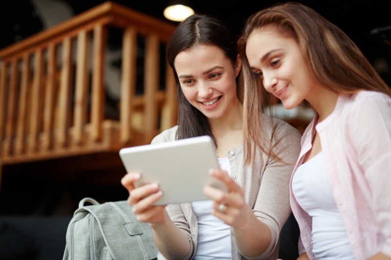 У Великій Британії тестують заборону соцмереж для підлітків