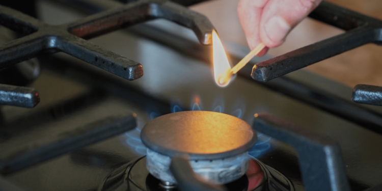 Споживачам газу радять мати вдома додатковий пристрій: що він робить