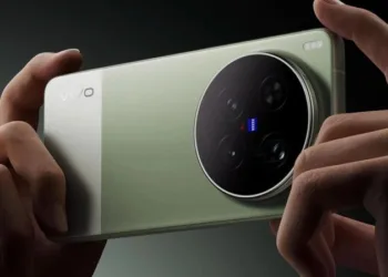 Найновіший фотофлагман Vivo X300 Ultra готується до глобального релізу — вже наступного тижня він перестане бути китайським ексклюзивом