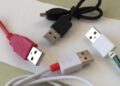 Чому USB-штекер майже ніколи не вставляється з першої спроби