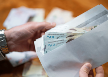 На які соцвиплати можуть розраховувати люди з інвалідністю у квітні