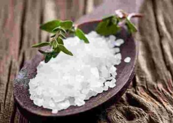 Оберіг від усіх бід на цілий рік: навіщо і як готують четвергову сіль